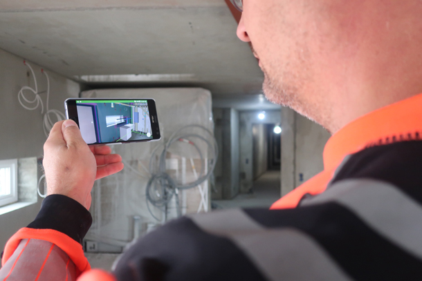 Tusentals byggarbetare i Sverige f�r tillg�ng till unik AR-teknik i telefonen � Veidekke f�rst ut